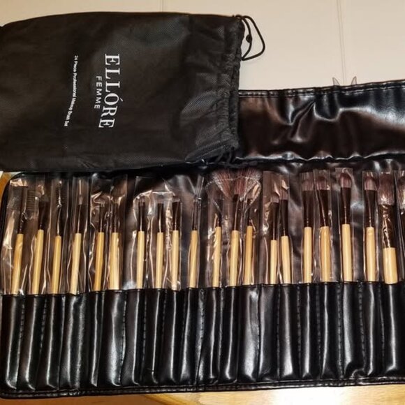 Ellóre Femme 24-Piece Makeup Brush Set - Picture 2 of 9